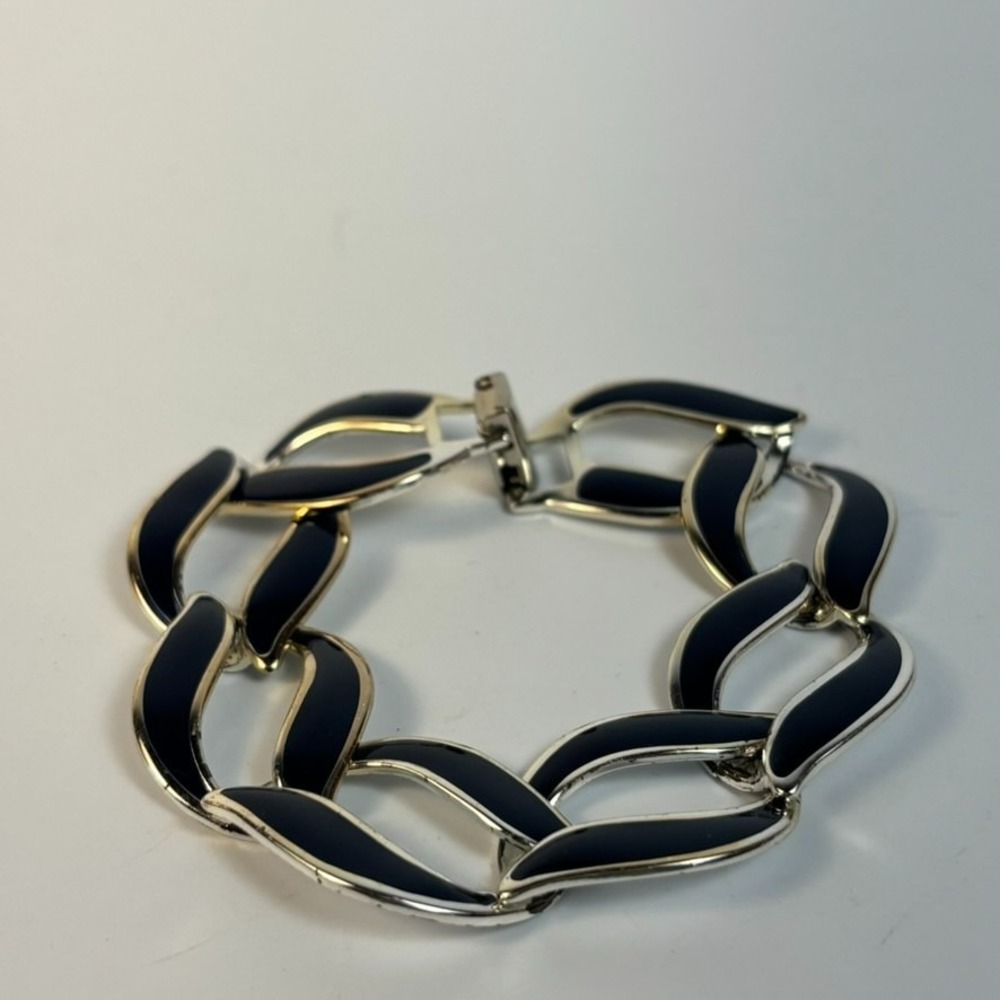 Vintage Bracelet Bundle Silver Tone Black Napier Sarah Coventry Signed - Picture 10 of 14